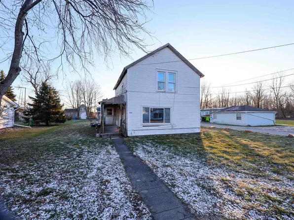 805 McFarland St, Huntington, IN 46750