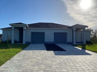 4745-4747 27th St SW, Lehigh Acres, FL 33973