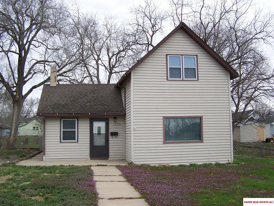 1520 Market St Beatrice NE 68310 Zillow