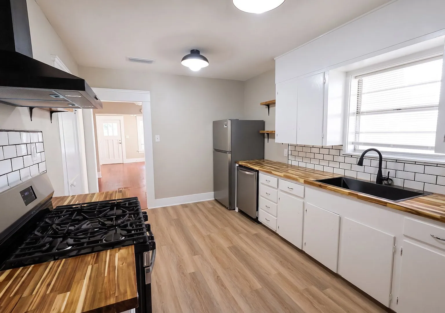 742 Columbia St Shreveport, LA 71104 — Photo 4