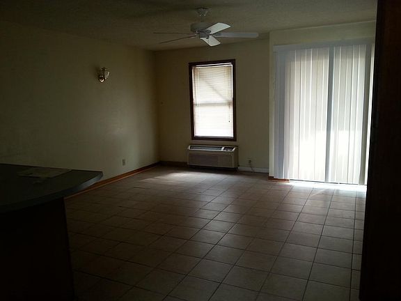 4th image of 1801 Heinrich St APT 8