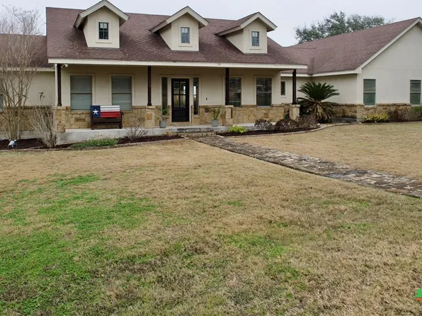 3809 Us Highway 183 S, Cuero, TX 77954