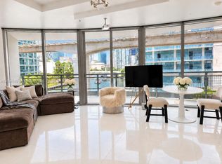 690 SW 1st Ct APT 602, Miami, FL 33130