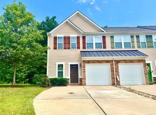 2501 Silverthorn Dr, Charlotte, NC 28273