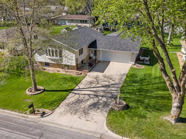 640 16th St SE, Owatonna, MN 55060