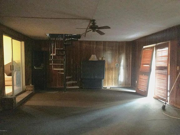5th image of 5633 C St