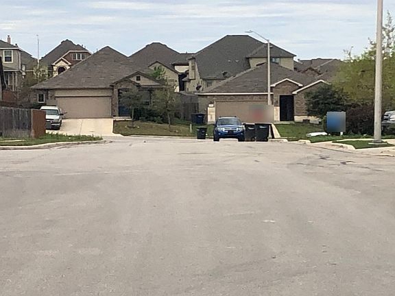 5th image of 2942 Sawmill Ln