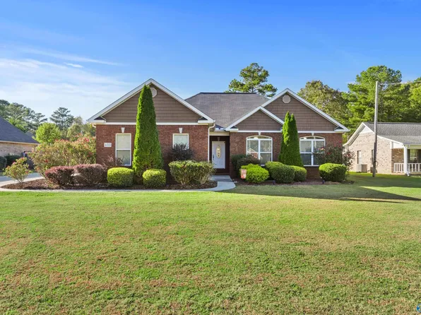 400 Still Meadow Rd, Somerville, AL 35670