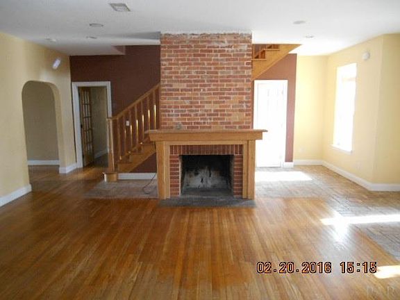 2nd image of 3690 Molaree Dr