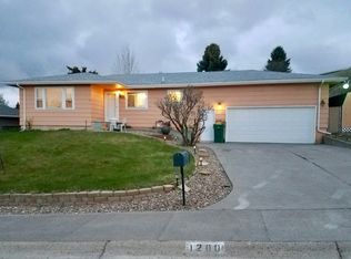 1200 2nd West Hill Dr, Great Falls, MT 59404