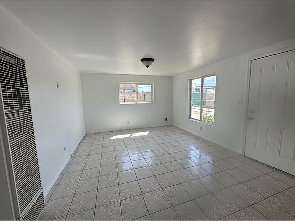4th image of 3275 Nyeland Ave #3275
