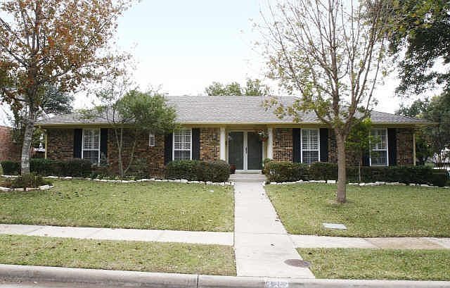 1st image of 7618 La Sobrina Dr