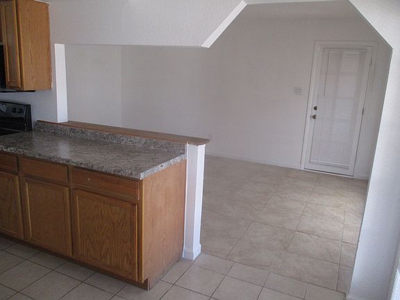 5th image of 5026 N 62nd Dr