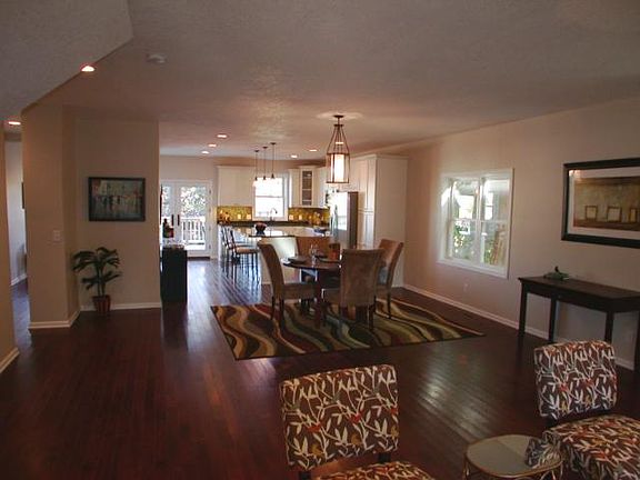 3rd image of 2031 Fairmount Ave