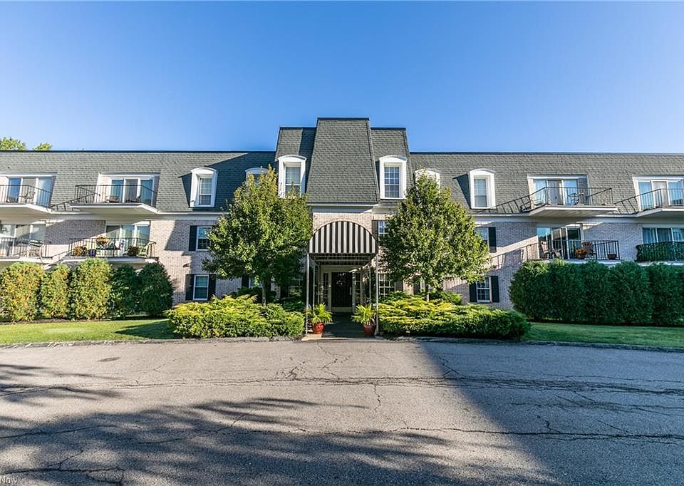 1st image of 1851 King James Pkwy APT 123