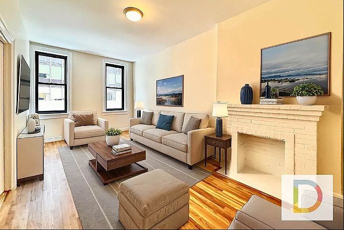 1st image of 48 W 56th St #5D