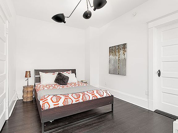 5th image of 1151 19th Ave E APT B
