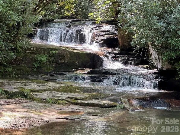 30 Abby Falls Dr #30, Rosman, NC 28772