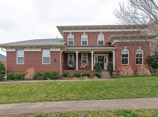 231 Sterling Woods Dr, Mount Juliet, TN 37122