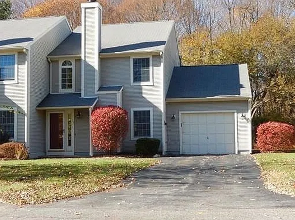 18 E Glen Dr #18, Taunton, MA 02780