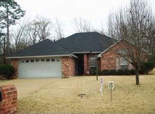 9833 Amblewood Ln, Shreveport, LA 71118