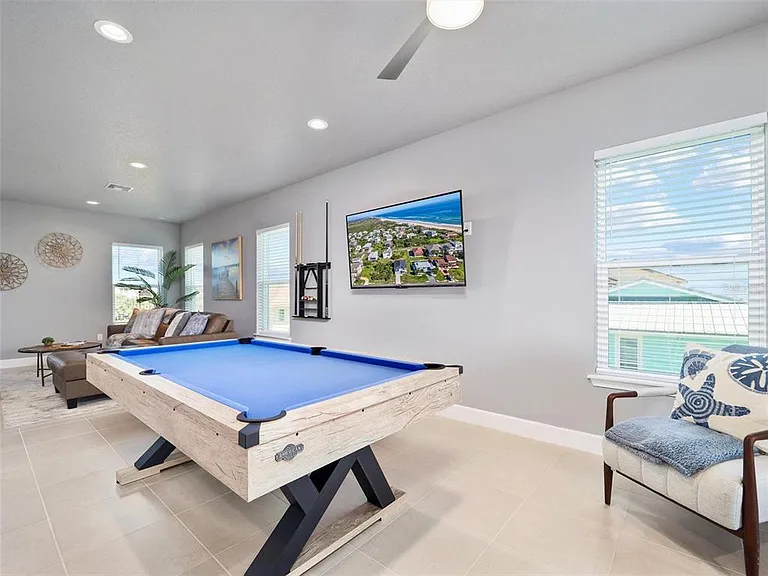 55 Atlantic Dr — Photo 25