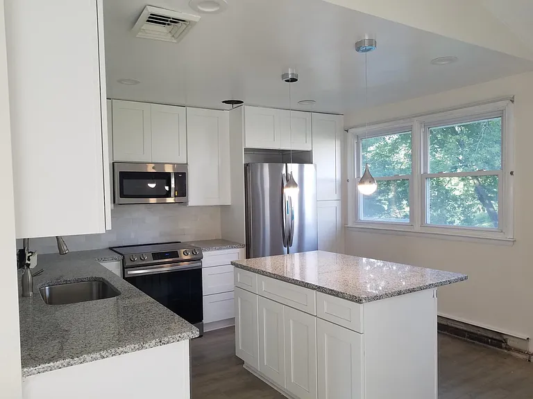 917 S Chester Rd — Photo 7