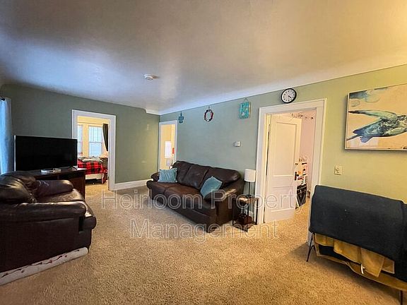 3rd image of 1615 Waverly Ave