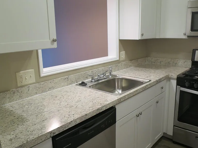 3153 Dorris Ave — Photo 4