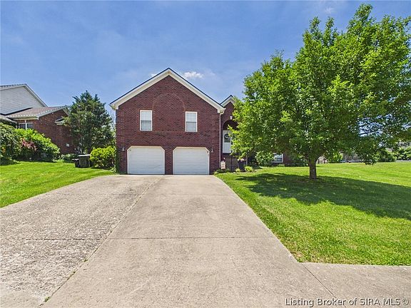 3rd image of 3114 Heritage Heights Way