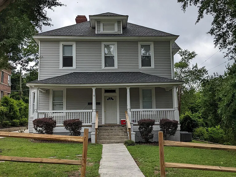 614 Heidt St — Photo 3