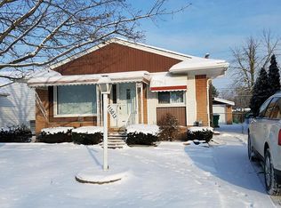 15013 Stephens Dr, Eastpointe, MI 48021