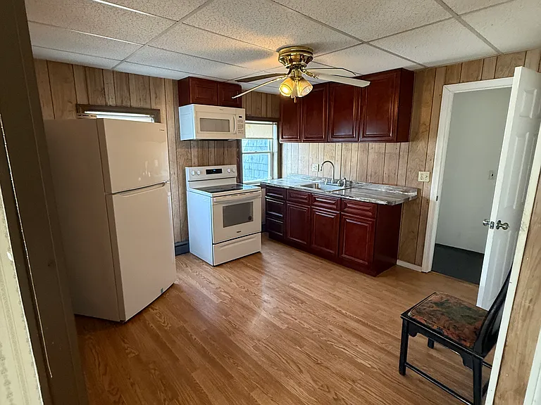 34 Garfield St #2 — Photo 7