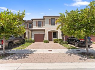 10392 W 33rd Way, Hialeah, FL 33018