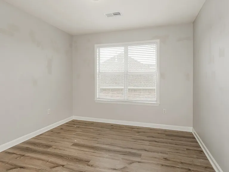 6181 Braybourne Main — Photo 13