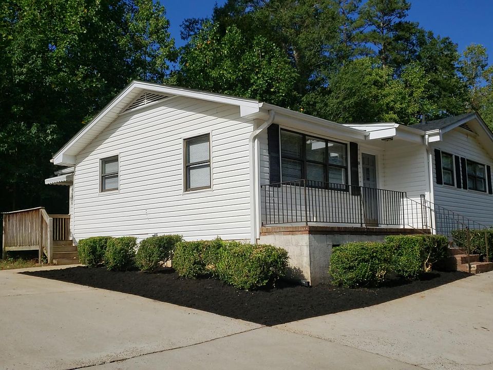 1st image of 55 E Castle Dr