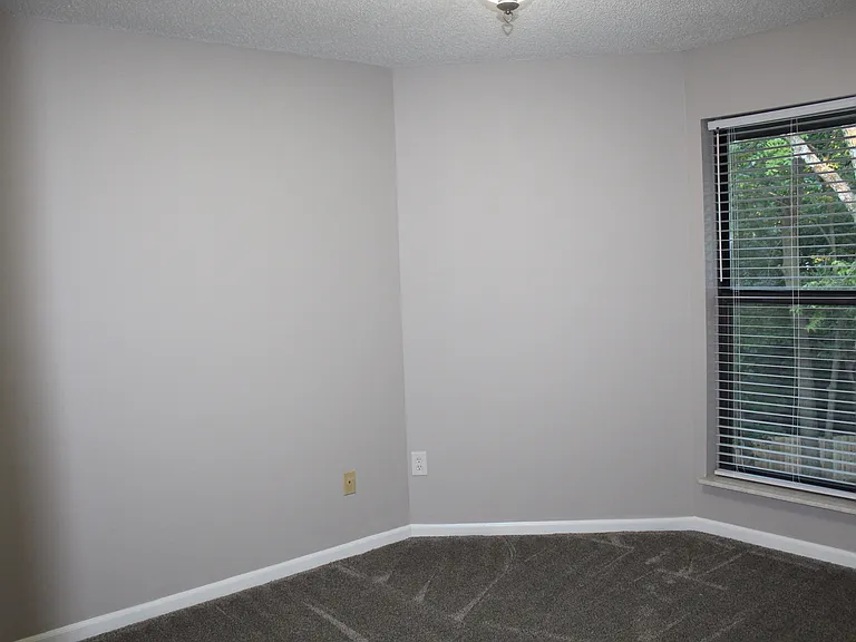 8009 NW 79th Pl — Photo 13