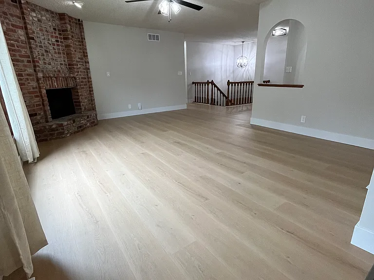 1826 Normandy Ln — Photo 3