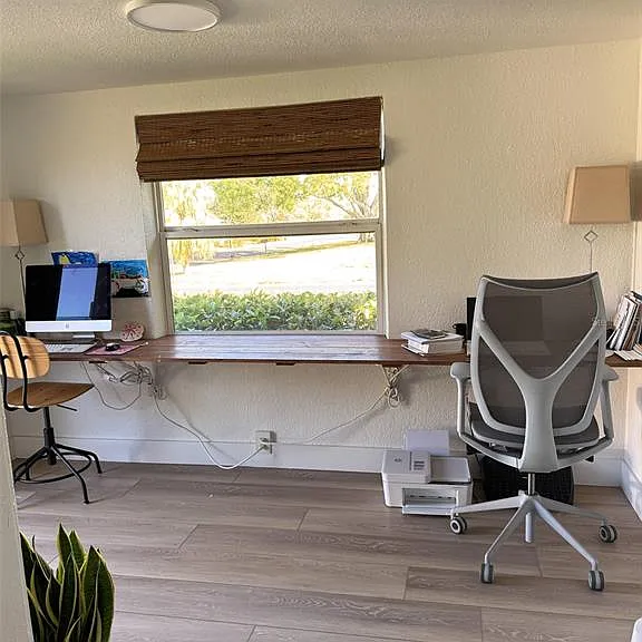 11 N Crest Ave — Photo 14