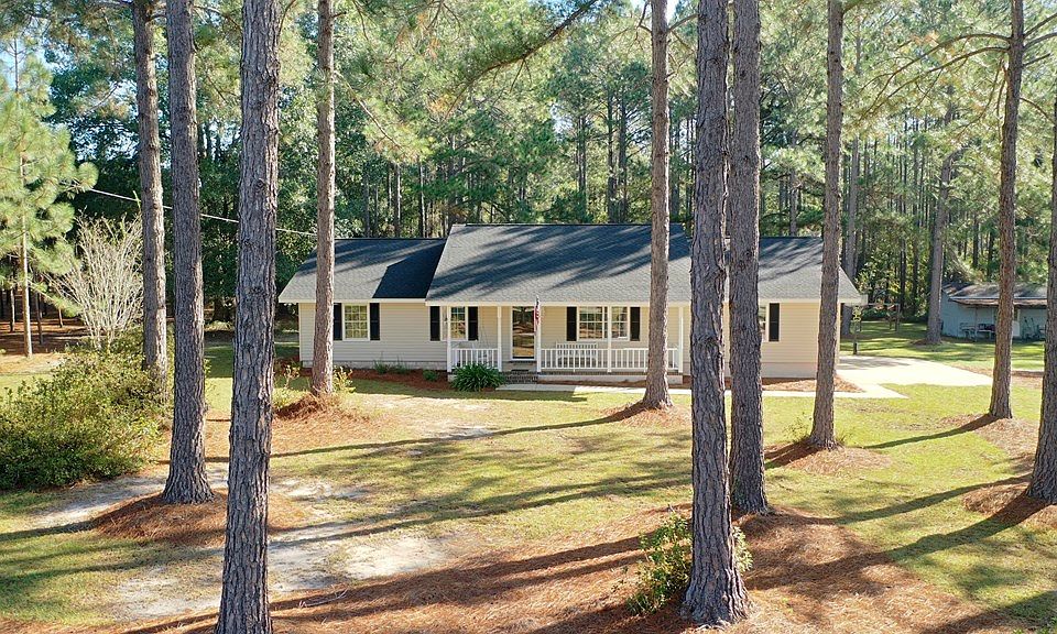 2773 Ware St, Blackshear, GA 31516 Zillow