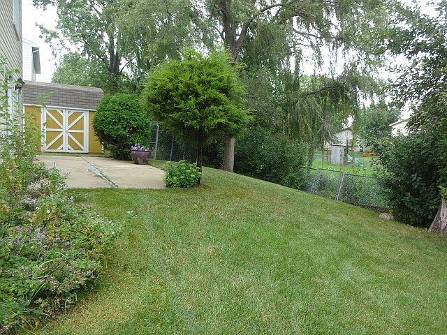 1st image of 62 Hesterman Dr