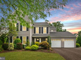125 Fairview Dr, Lansdale, PA 19446