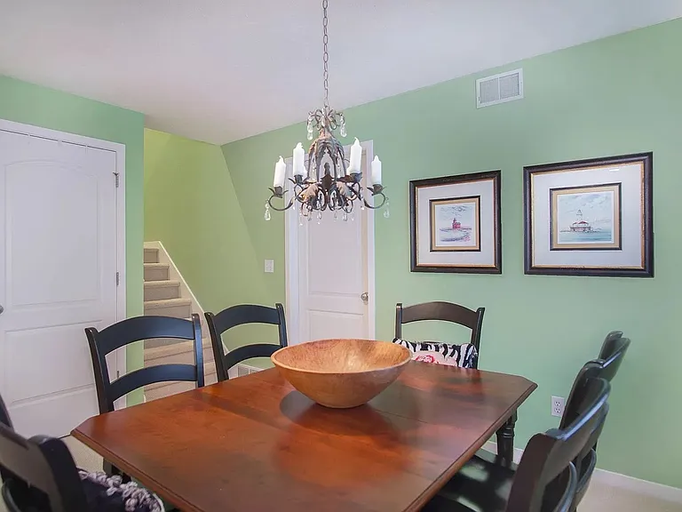 611 Brookstone St — Photo 24