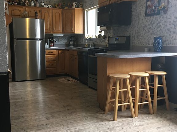 3rd image of 3011 Marrett Dr