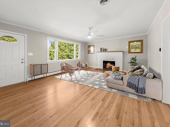 4th image of 12775 Frederick Rd