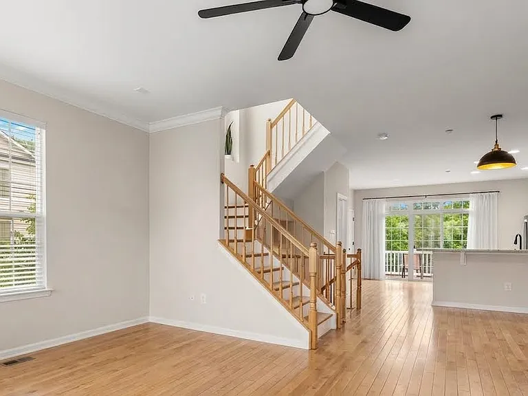 1056 Pipistrelle Ct — Photo 6