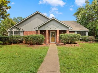 124 Pecan Grv, Lancaster, TX 75146
