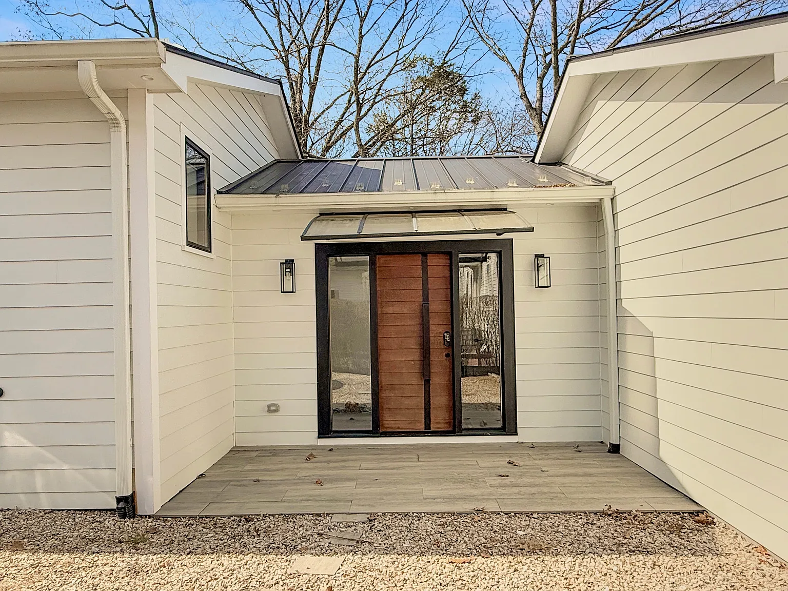 3 bed, 2.5 bath, 1881 sqft, $7,500 — Photo 2
