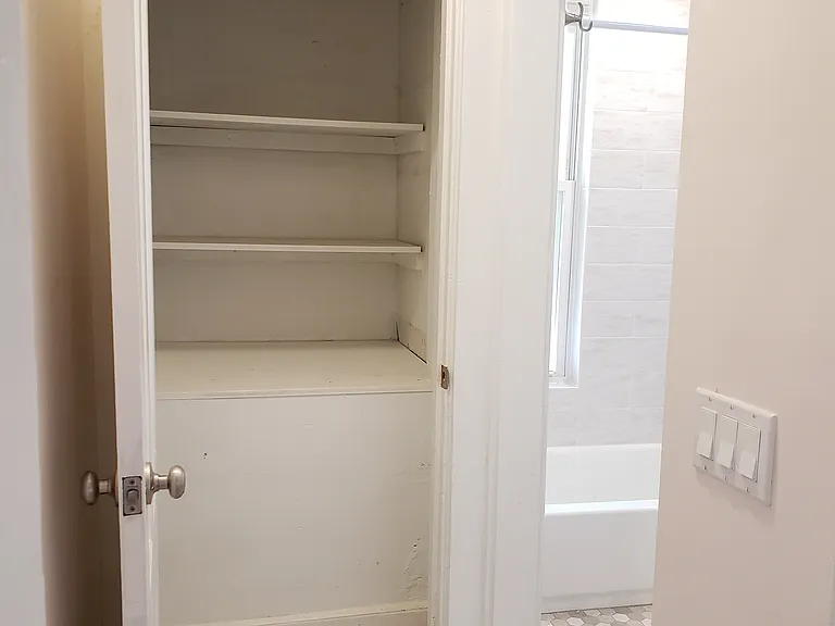 16 Marcella St — Photo 11