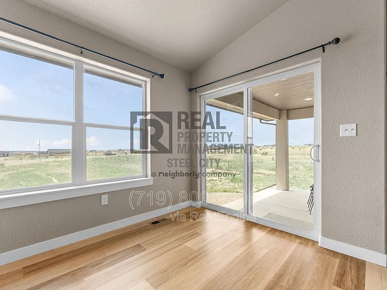 1886 E Jerrian Ln — Photo 15